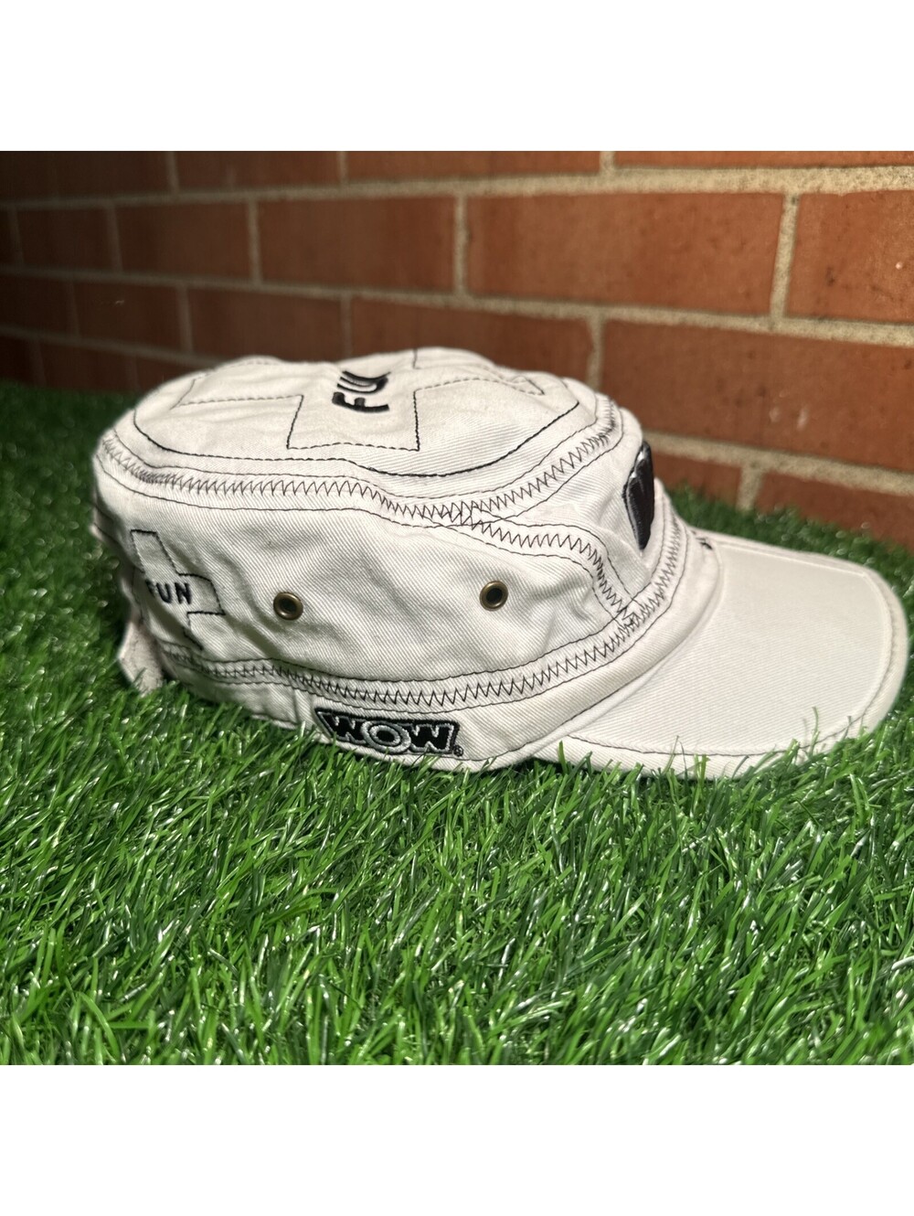 WOW World Of Water sports Fun All Over Embroidered Canvas Hat In White Rare VTG